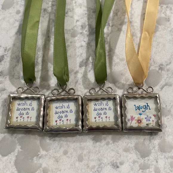 Natural life ribbon pendant NWT (lot of 4) - Picture 2 of 8